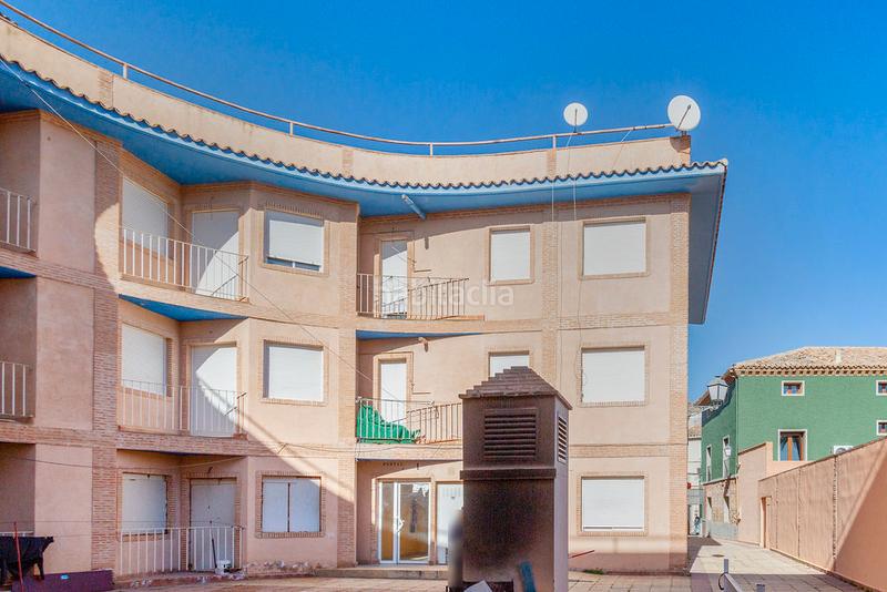 Foto 00b4b3bb-afb5-47af-9bcb-3305d8842e7a. Etagenwohnung mit heizung in Ricla