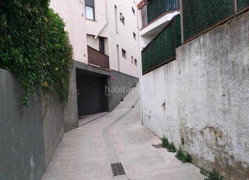 Foto a5bded24-0c06-46b5-836e-3fcf6a422cc7. Aparcament cotxe a Sant Feliu de Codines