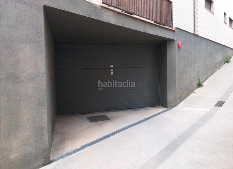 Foto b0b9e3c6-a739-43e6-8aee-541efdc02d70. Aparcament cotxe a Sant Feliu de Codines