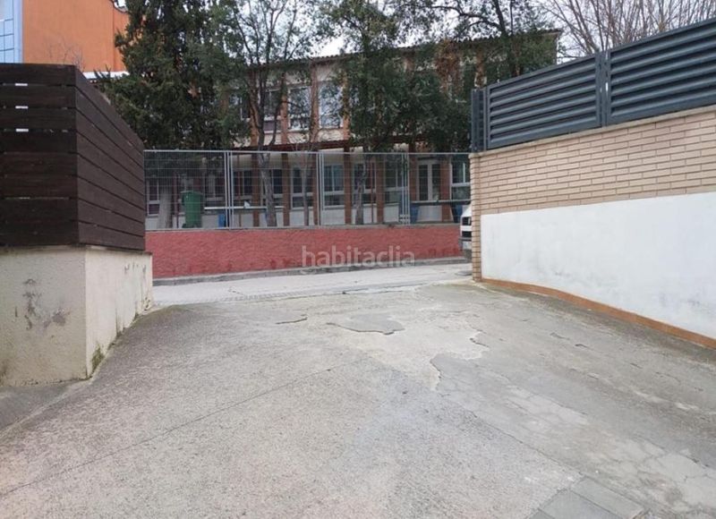 Foto 9dcda9bb-070d-4da9-acbf-1c21d3f373b9. Aparcament cotxe a Sant Feliu de Codines