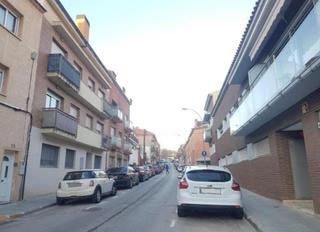 Aparcament cotxe  Barcelona. Solvia inmobiliaria  garaje rubí