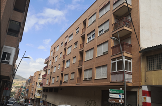 Parking coche  Av constitución. Solvia inmobiliaria  garaje abarán