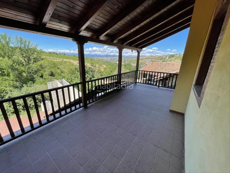 Foto 029ca06d-6e66-45f6-b752-f0331cf8d354. Maison jumelée dans Área Rural Sur Ponferrada