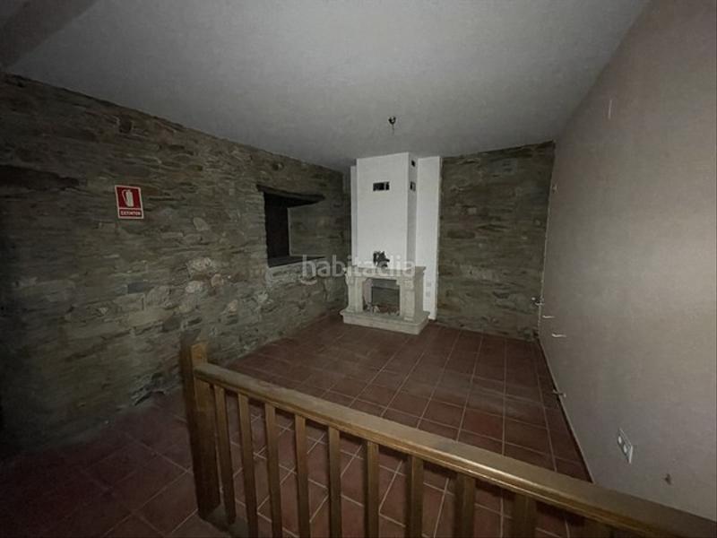 Foto 3b686c64-9e6b-4be9-a0a9-6cea7069feea. Maison jumelée dans Área Rural Sur Ponferrada