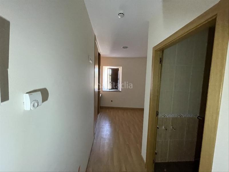 Foto acaaf46c-d5b9-4f03-a6fc-1fa05d81deb2. Maison jumelée dans Área Rural Sur Ponferrada