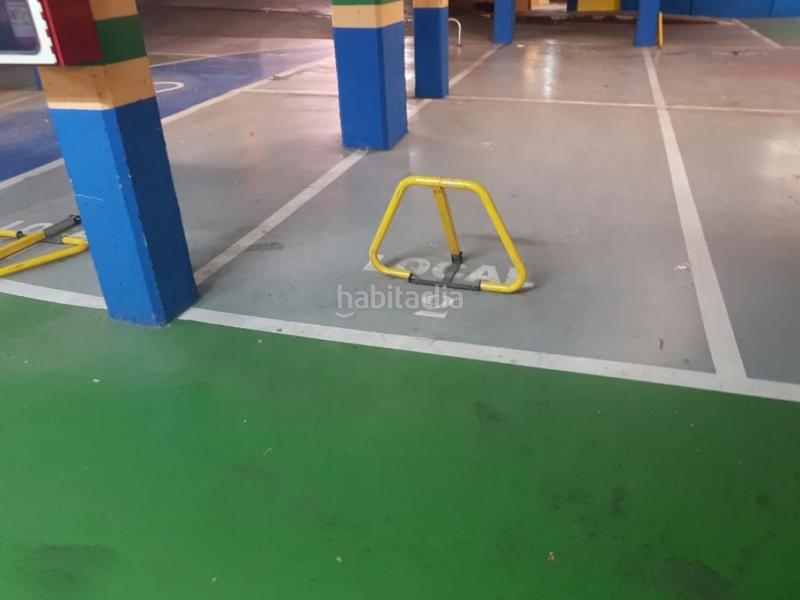 Foto 46a34e54-e4d7-45b1-8939-b3a248ee1622. Posto auto in Font dels Capellans - Sagrada Familia Manresa