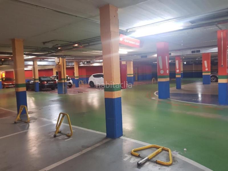 Foto b23bd9d8-1a7f-42ce-8971-3c00446e6e18. Posto auto in Font dels Capellans - Sagrada Familia Manresa