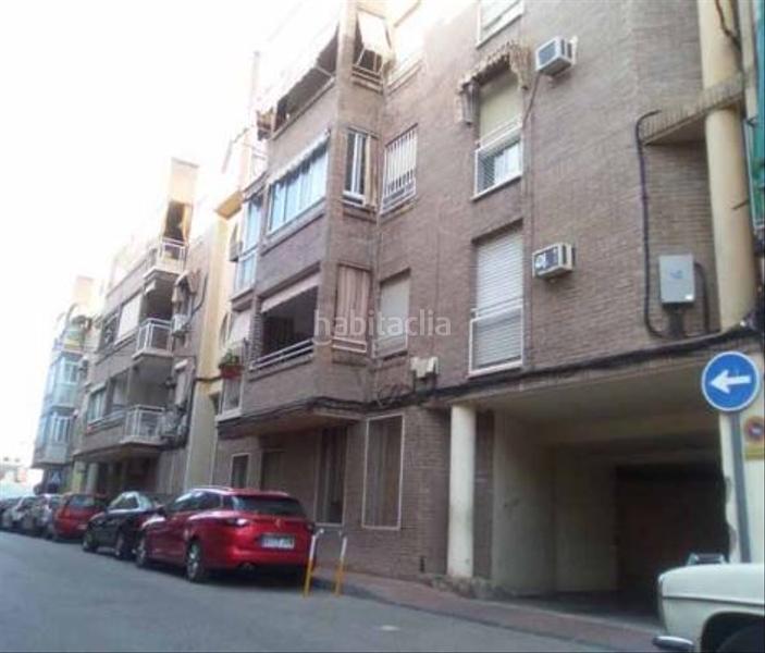 Foto 3f8cdbe0-8f8c-462e-b0c9-4c8da521df70. Aparcament cotxe a Archena