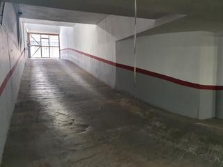 Aparcament cotxe  Alacant. Solvia inmobiliaria  garaje silla