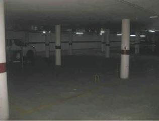 Aparcament cotxe  Peru. Solvia inmobiliaria  garaje alhama de murcia