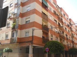 Aparcament cotxe  Cardenal benlloch. Solvia inmobiliaria  garaje mislata