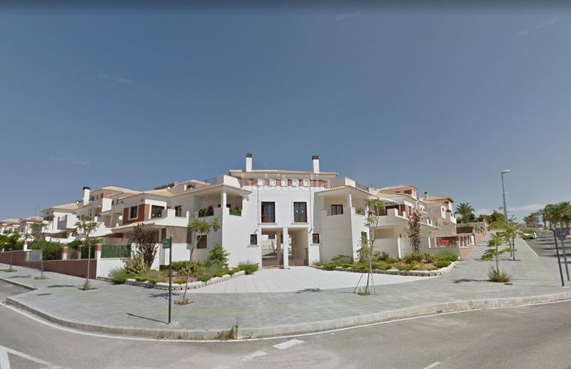 Foto 86e579e2-ced7-46b3-a9a4-bded1d2bbf26. Aparcament cotxe a Monòver