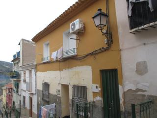Xalet  C/ navas de tolosa. Solvia inmobiliaria  casa cieza