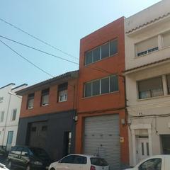 Nau industrial  Ponsich. Solvia inmobiliaria  nave industrial prat de llobregat el