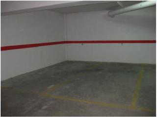 Aparcament cotxe  Vicario ferrer. Solvia inmobiliaria  garaje valencia