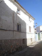 Casa aparellada  Virgen de la luz. Solvia inmobiliaria  chalet adosado almonacid de zorita