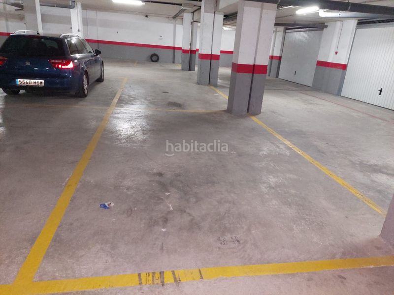Foto fc715152-c8f0-4781-81bc-ecaf9282be70. Aparcament cotxe a Sangonera la Verde Murcia