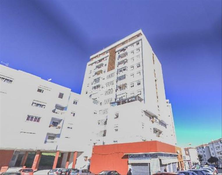 Foto 30dceeff-3597-4ed5-a891-d2aebf106435. Appartamento in Pescadores - Saladillo Algeciras