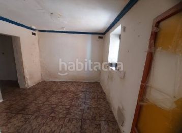 Foto de7867d8-14b9-4560-82c1-eb1d4ed4c7ce. Xalet a Yecla