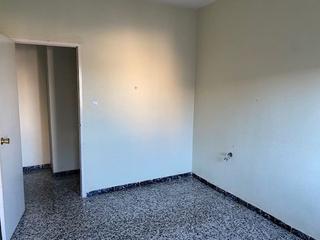 Pis  Francisco azorín. Solvia inmobiliaria  piso yecla