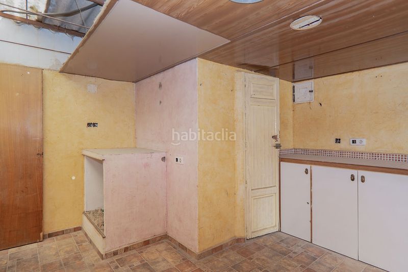 Foto 3ca10605-303c-4478-bfdd-17570d913b26. Casa aparellada amb aparcament a Abarán