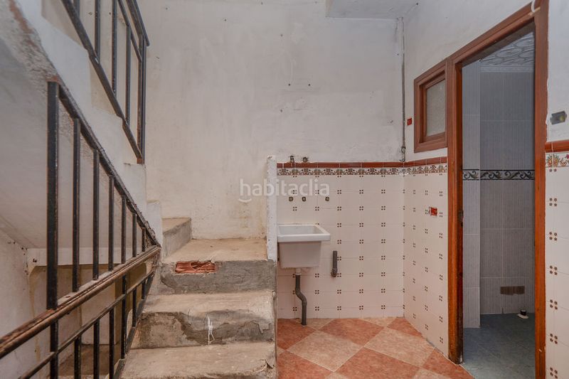 Foto 839f6ce6-d040-4e11-8734-21068c5fa49f. Casa aparellada amb aparcament a Abarán