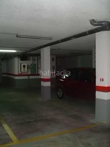 Foto 8bffe0a2-cbd6-4e7d-bd74-53afe3e30636. Aparcament cotxe a Monserrat