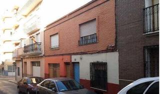 Casa aparellada  Santa barbara. Solvia inmobiliaria  chalet adosado yecla
