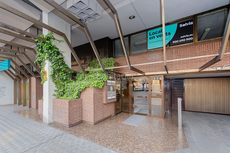 Foto 6051cec1-05c1-42d5-a3cc-7740e86a1508. Business premise in Mendebaldea - Ermitagaña Pamplona / Iruña