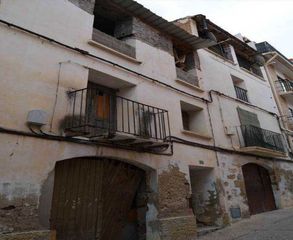 Chalet  C/ s. antonio. Solvia inmobiliaria  casa caspe