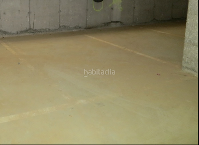 Foto c25cbd20-7d52-4ef0-8f33-815b5ab17163. Parking coche solvia inmobiliaria garaje en Avinguda Catalunya Sant Carles de la Ràpita