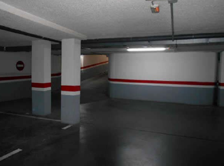 Aparcament cotxe  Garcia lorca. Solvia inmobiliaria  garaje benetússer