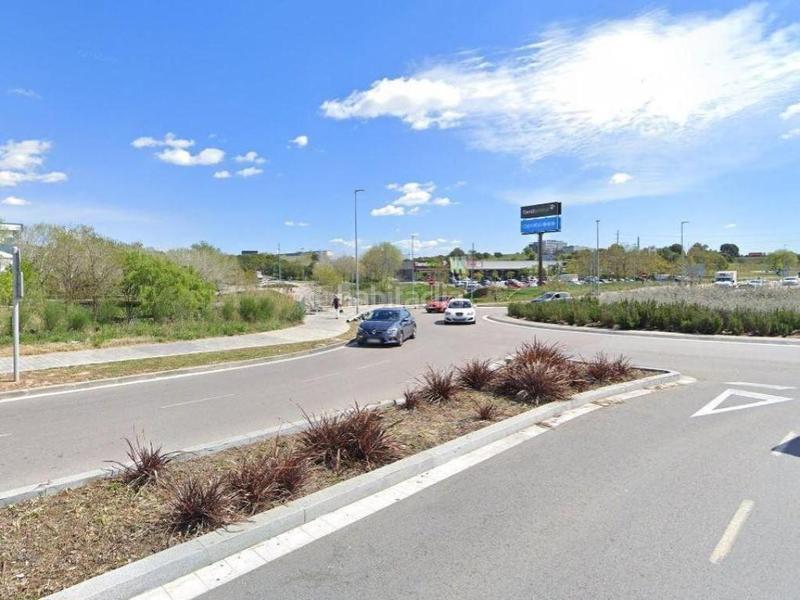 Foto 6f916a08-6950-48f3-a6e2-3f3e38c6eb2e. Parking coche solvia inmobiliaria garaje en Mercat Rubí