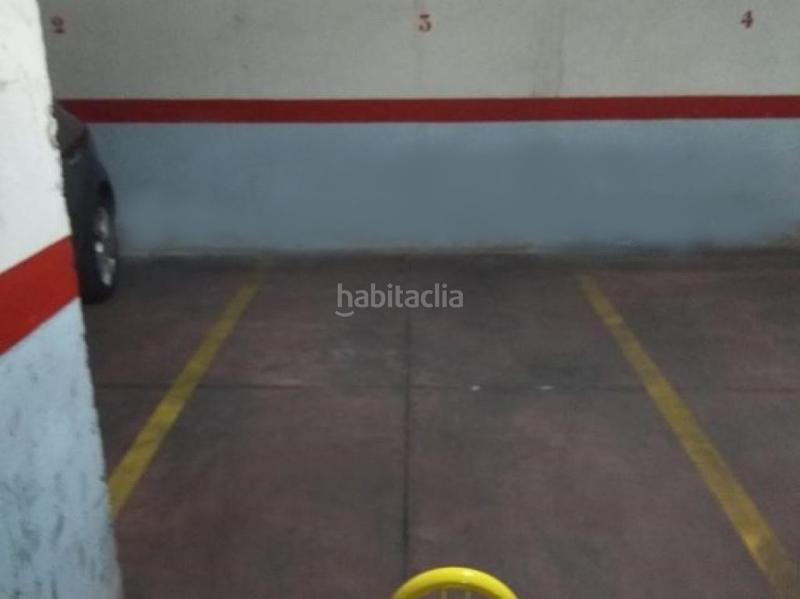 Foto 8220e551-90f3-4e74-af48-3bb2cbe9b3eb. Autoparkplatz in Centro ciudad Fuengirola