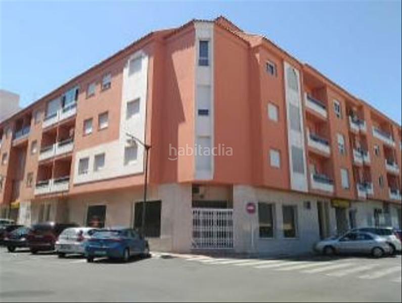 Foto 4fa645dd-1f45-48d5-b2d5-53eccbcd6c0b. Autoparkplatz in Ondara
