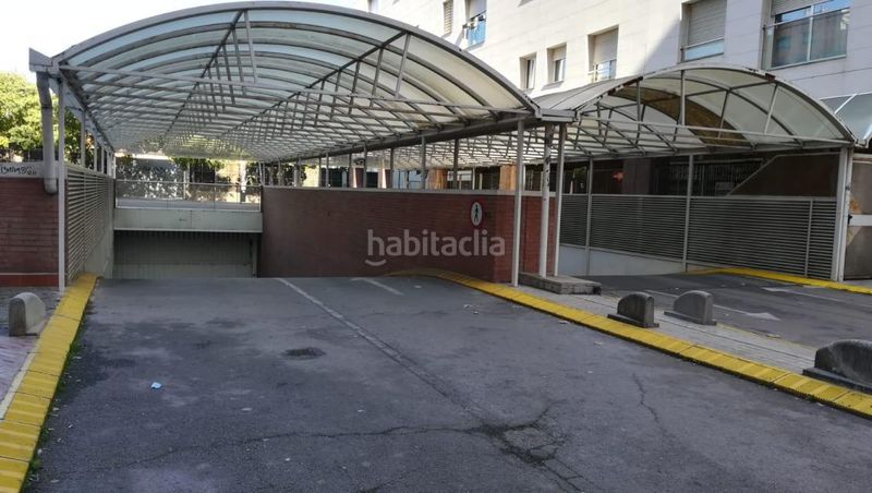 Foto e1d0a97e-90ed-4e2a-a1ec-1df085b9af5d. Aparcament cotxe a Creu Alta Sabadell