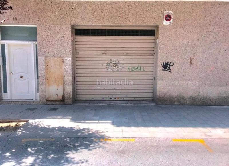 Foto eda37602-5584-4500-b81d-a21f4d1a0fd8. Aparcament cotxe a Artigues Badalona