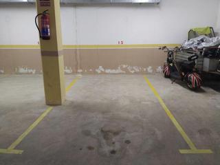 Aparcament cotxe  Tarragona (sant jaume). Solvia inmobiliaria  garaje sant jaume denveja