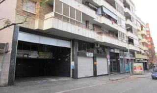 Aparcament cotxe  Riera basté. Solvia inmobiliaria  garaje sant boi de llobregat