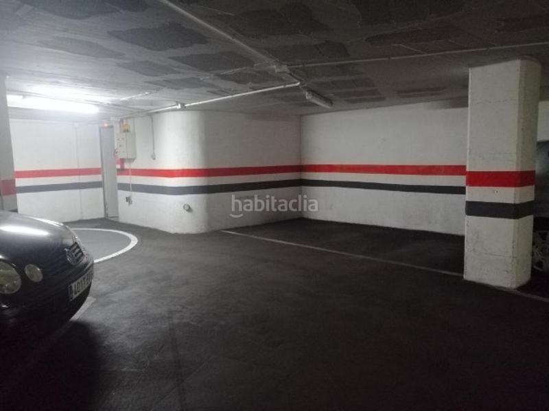 Foto e9efa98a-16f9-425c-b227-45b9c1ffcdce. Parking coche solvia inmobiliaria garaje en La Plana Esplugues de Llobregat