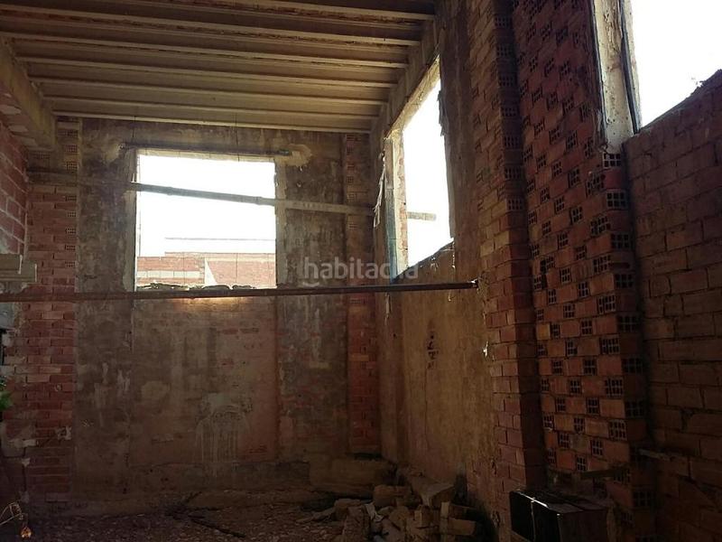 Foto 3e593e58-9c89-4d95-967f-02ce5649edbb. Autoparkplatz in Real de Gandía