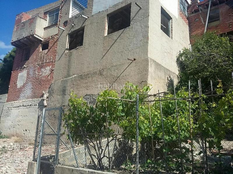 Foto 529b4a5e-68e2-460c-aa0c-bd7664e93128. Autoparkplatz in Real de Gandía