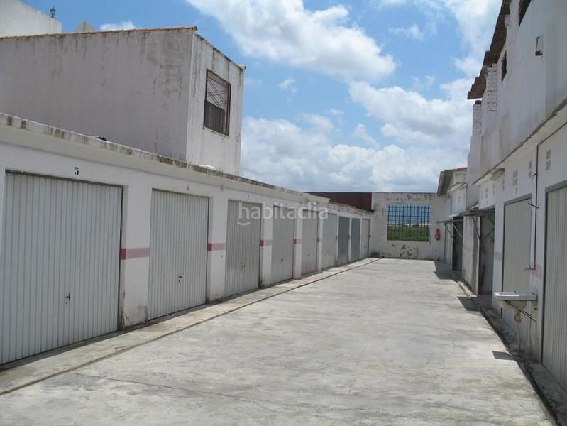 Foto bb66d567-b58d-4380-8389-b2595788baac. Autoparkplatz in Real de Gandía