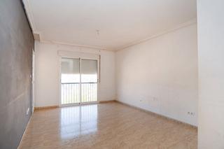 Pis  Estación. Solvia inmobiliaria  piso blanca