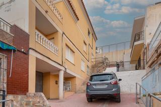 Pis  C/ san rafael. Solvia inmobiliaria  piso águilas