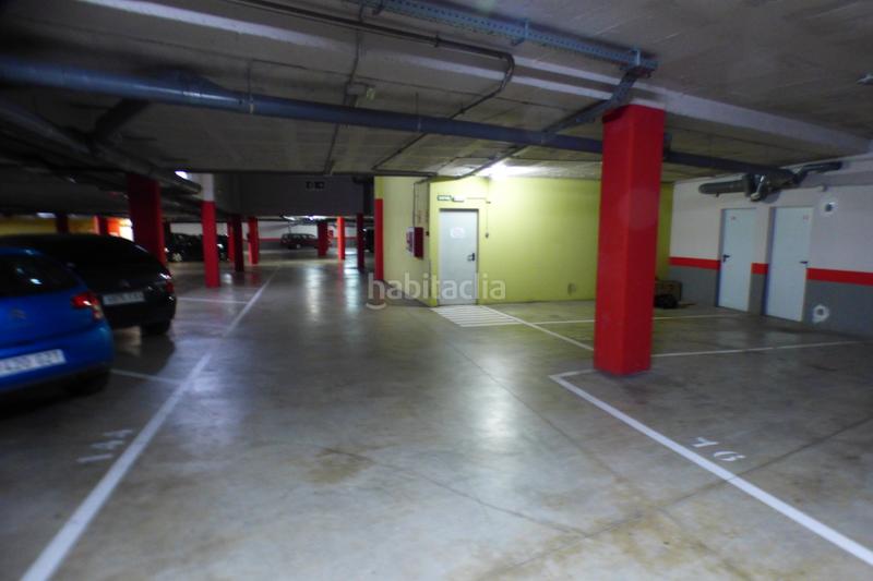 Foto 7378c9eb-25dc-4dbc-bc06-5bf611ad8be5. Parking coche solvia inmobiliaria garaje en Banyoles