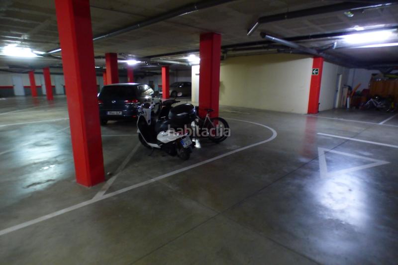 Foto 7db244ef-d2de-49d9-a079-18c21d2b2a67. Parking coche solvia inmobiliaria garaje en Banyoles