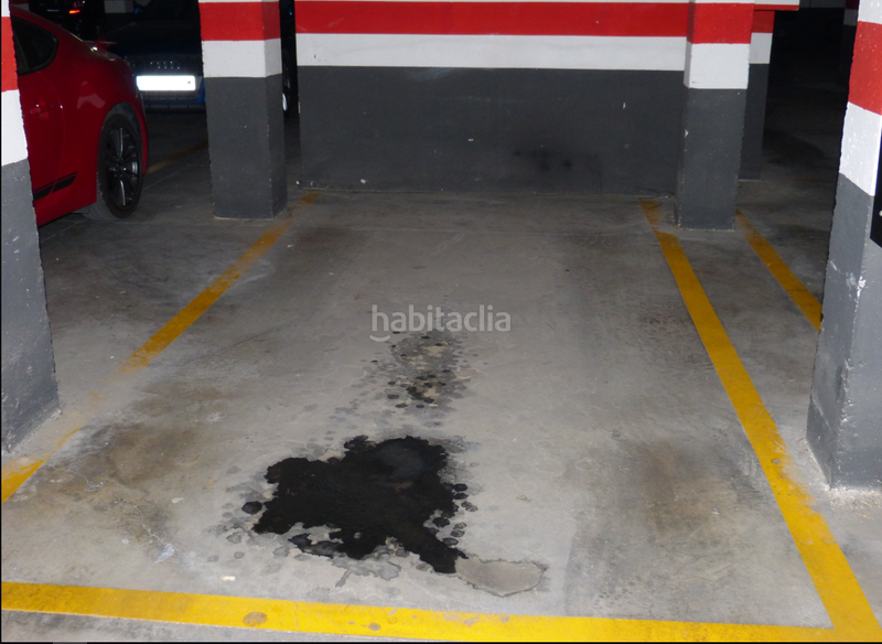 Foto d8ba95b4-840b-448a-878c-d25aa20827c0. Autoparkplatz in Centro Almazora / Almassora