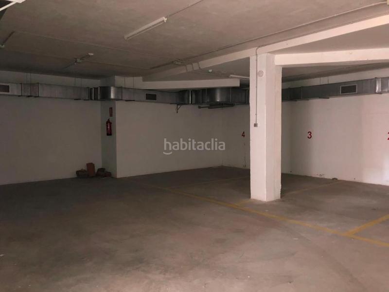 Foto 6cceee5d-c6c5-4636-897c-b2019e3b1d19. Aparcament cotxe a Castellbisbal