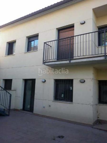 Foto 7d260a37-186c-4309-bfc5-f2a86ab7cb46. Aparcament cotxe a Castellbisbal